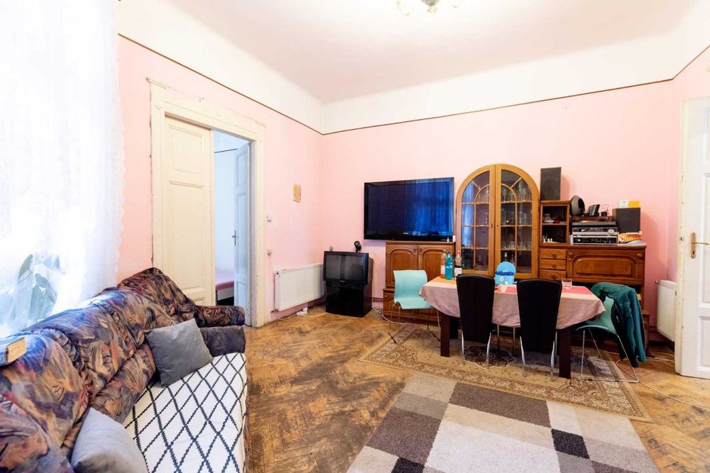 Proprietar vand ap 5 camere