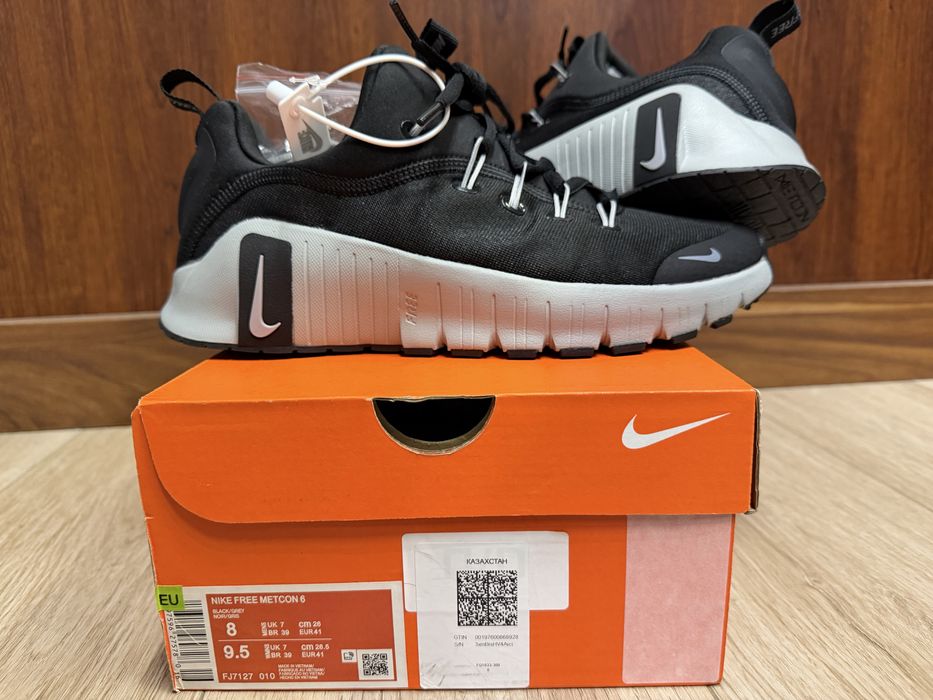 Кроссовки NIKE Metcon 6