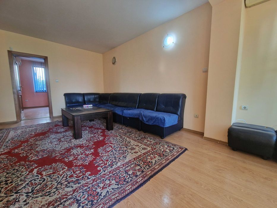 Продава се Тристаен апартамент в Благоевград, Широк център - 116 кв.м за 1078 €/кв.м - Снимка #2