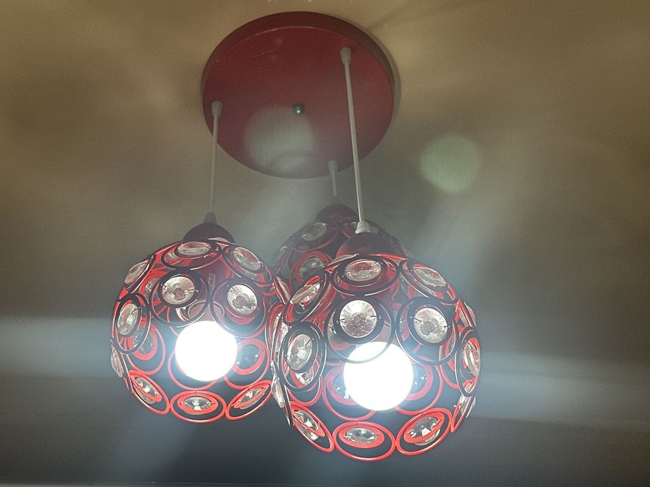 Люстра 3 лампалы