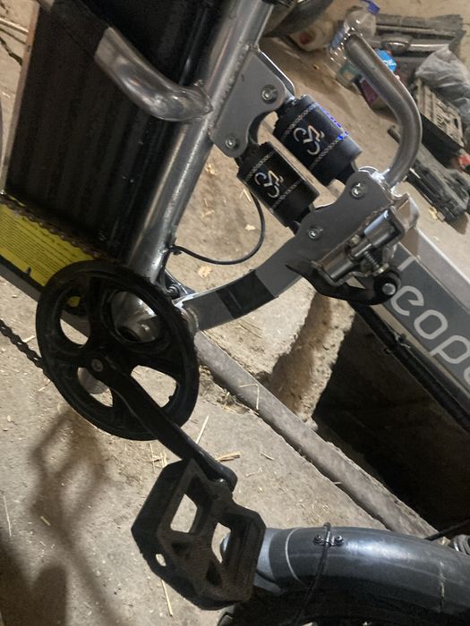 Электронныи велик Leopard