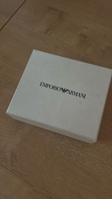 Новое портмоне Emporio Armani