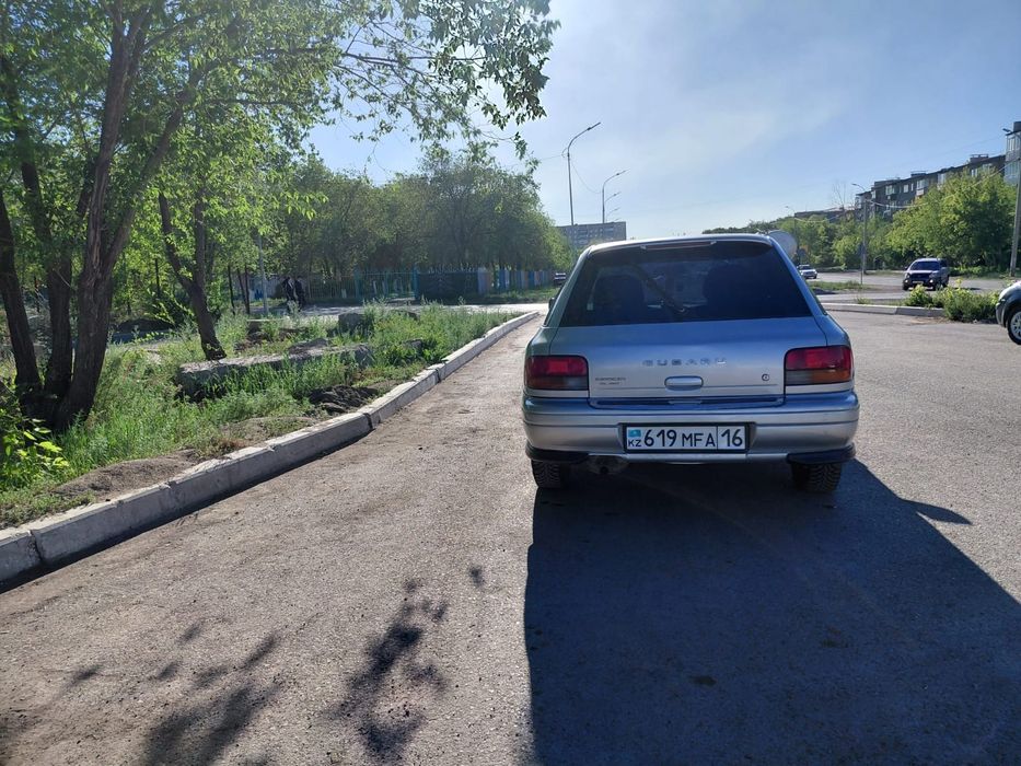 Продам  subaru  impreza