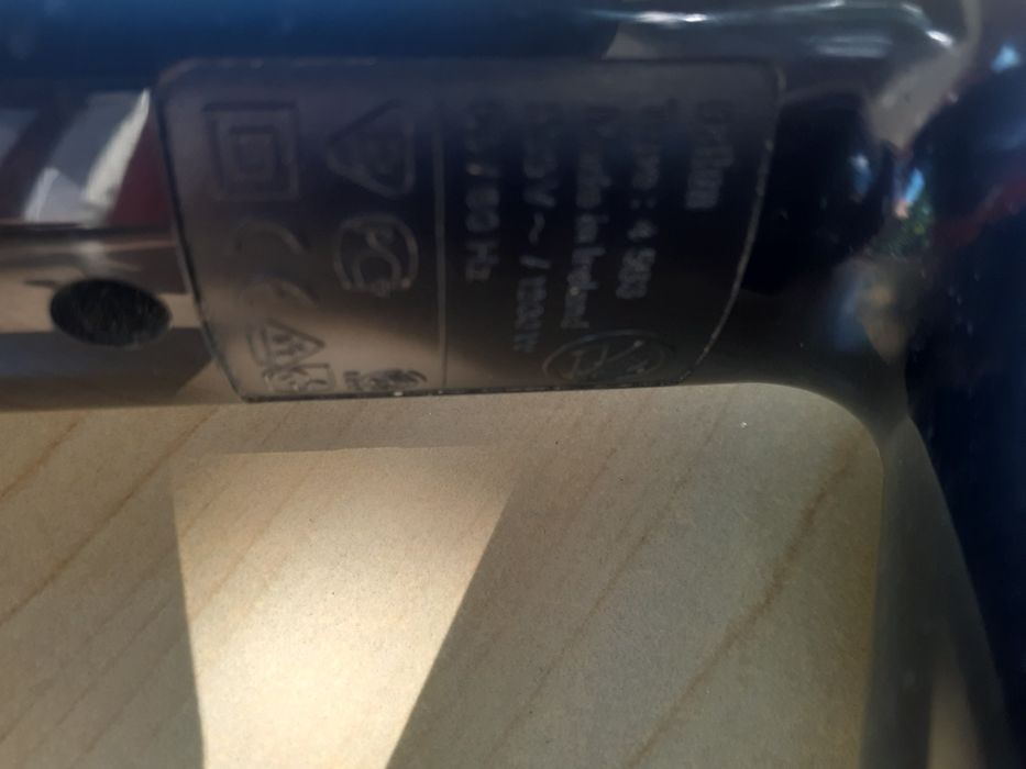 Undulator Braun supervolume twist