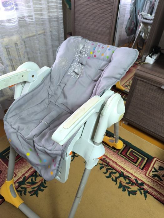 Продам стульчик для кормления