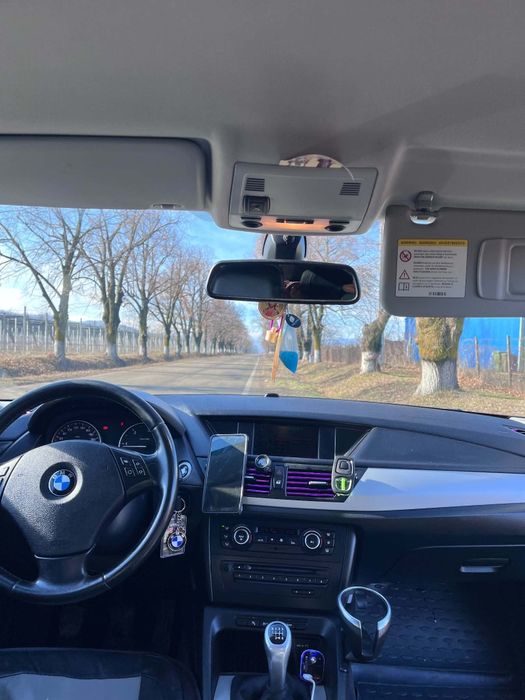 Vând  BMW X1 2012 X-DRIVE
