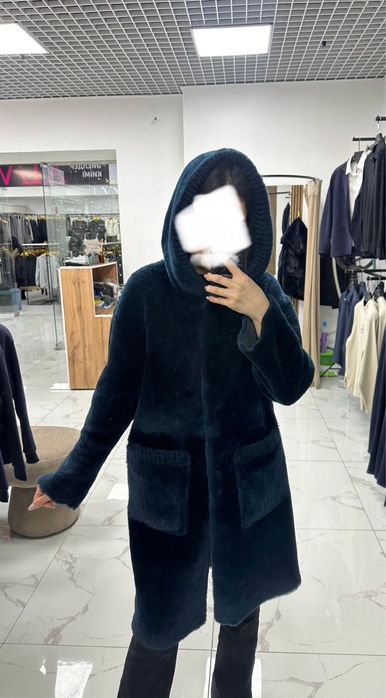 Дубленка натуралка. Есть каспи ред