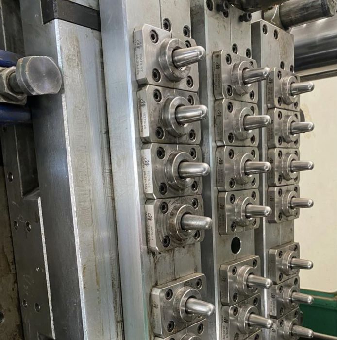 Продажа. Пресс форма 8гр ПЭТ капсула новая из КНР.