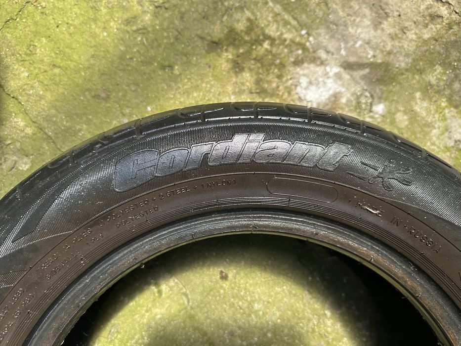 Гуми 175/65/14 летни