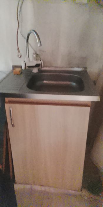 Кухонные шкафы и прихожей