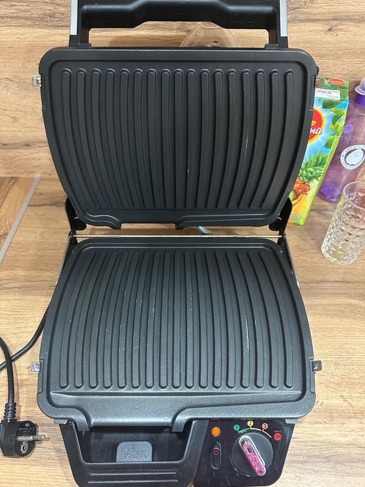 Продам грильницу Tefal, цена договорная