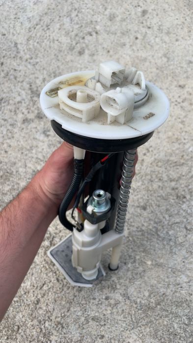 Pompa de benzina Yamaha YZF-R125 2010