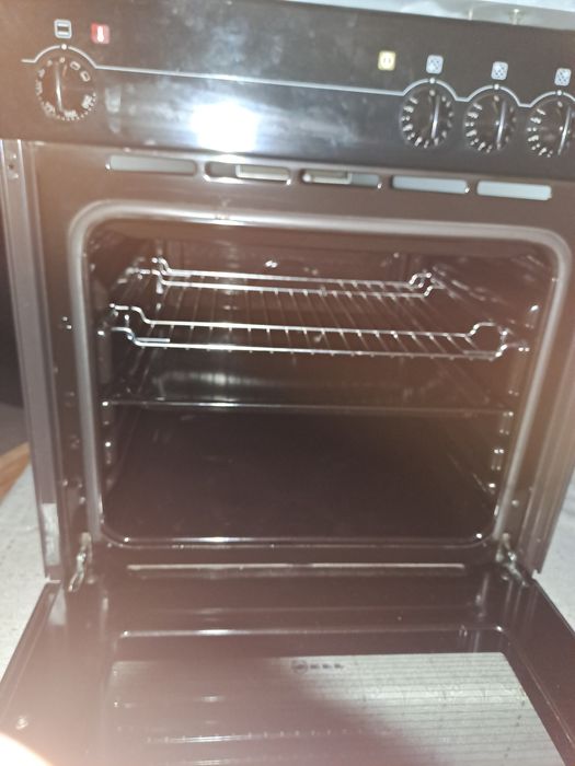 Cuptor electric Neff