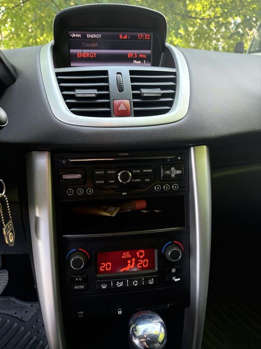 Peugeot 207 2010