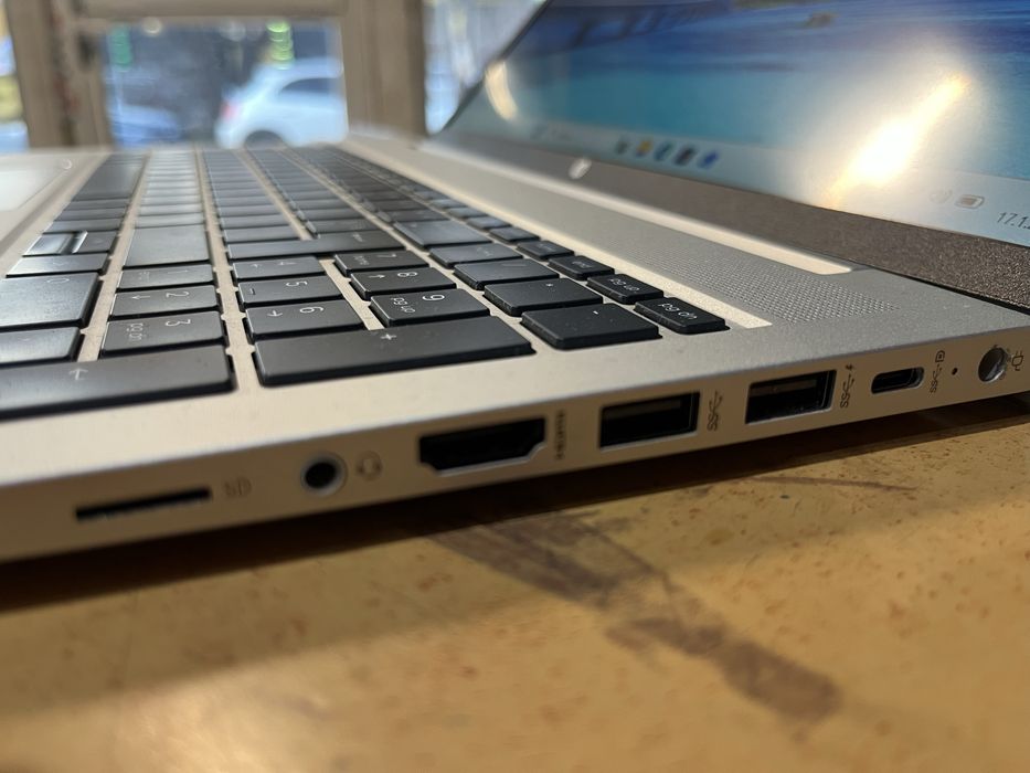 Лаптоп HP ProBook