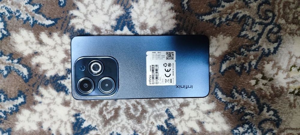 Xiaomi 12 lite 6/128 и INFINIX HOT 40 I 8/128