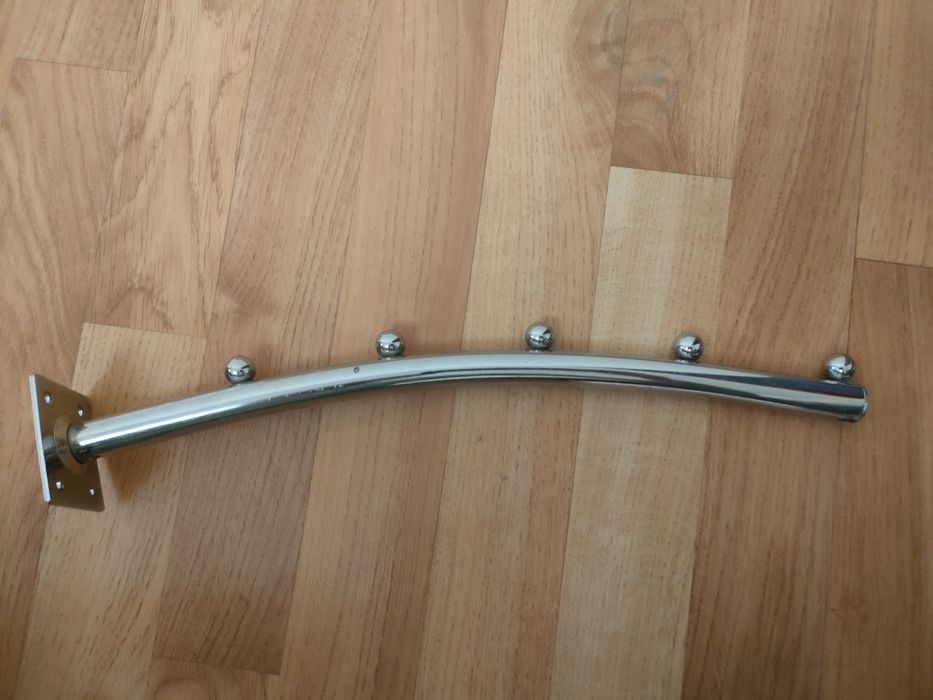 Вешалки для одежды