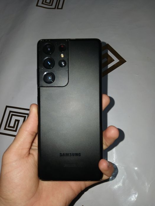 Samsung S21 Ultra sotiladi holati yaxshi aybi ekran ketgan