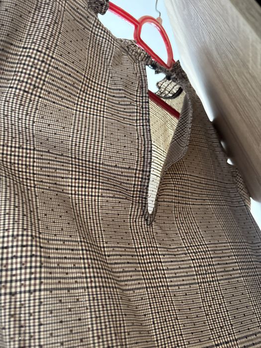 Rochie cu guler Zara