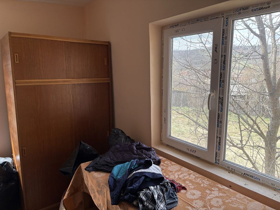 Vand casa noua sat greci