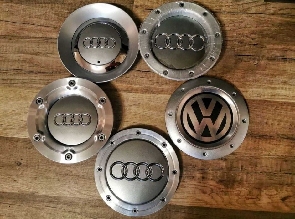 1 Bucata Capac janta/1 Capac central janta Orig.Vw Audi 16/17/18 NOU!
