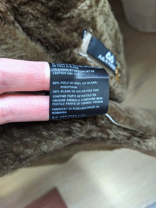 Haina din blana de miel si vulpe polara A&A Vesa