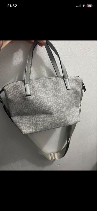 Cercei,colieri si poseta