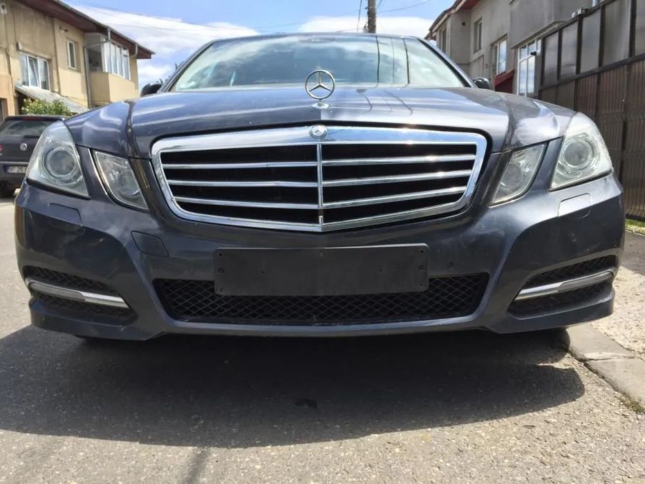 Dezmembrari Mercedes E-Class W212 2010