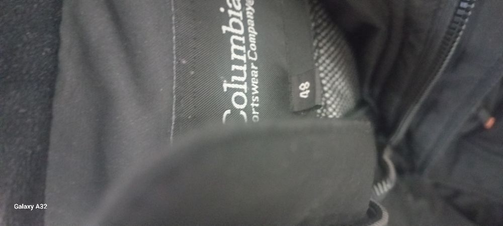 Куртка продам размер 48