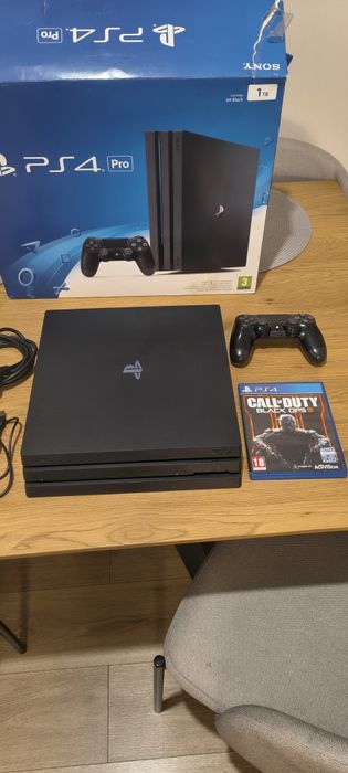 Play Station 4 Pro / PS4 Pro