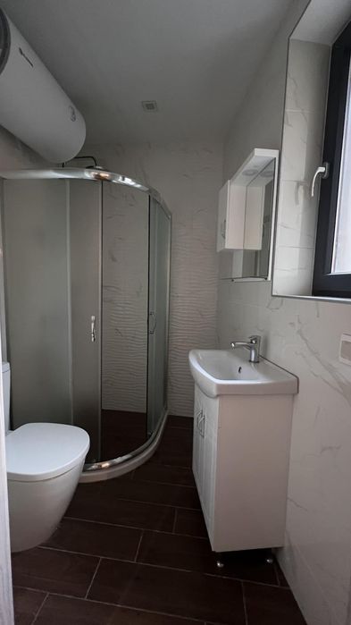 Дава се под наем Тристаен апартамент в Варна, Център - 70 кв.м за 800 € - Снимка #13