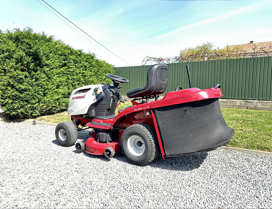 Vând tractoraș gazon / tuns iarba MTD Gutbrod GLX 105 RA motor Briggs&stratton 15,5 Cp