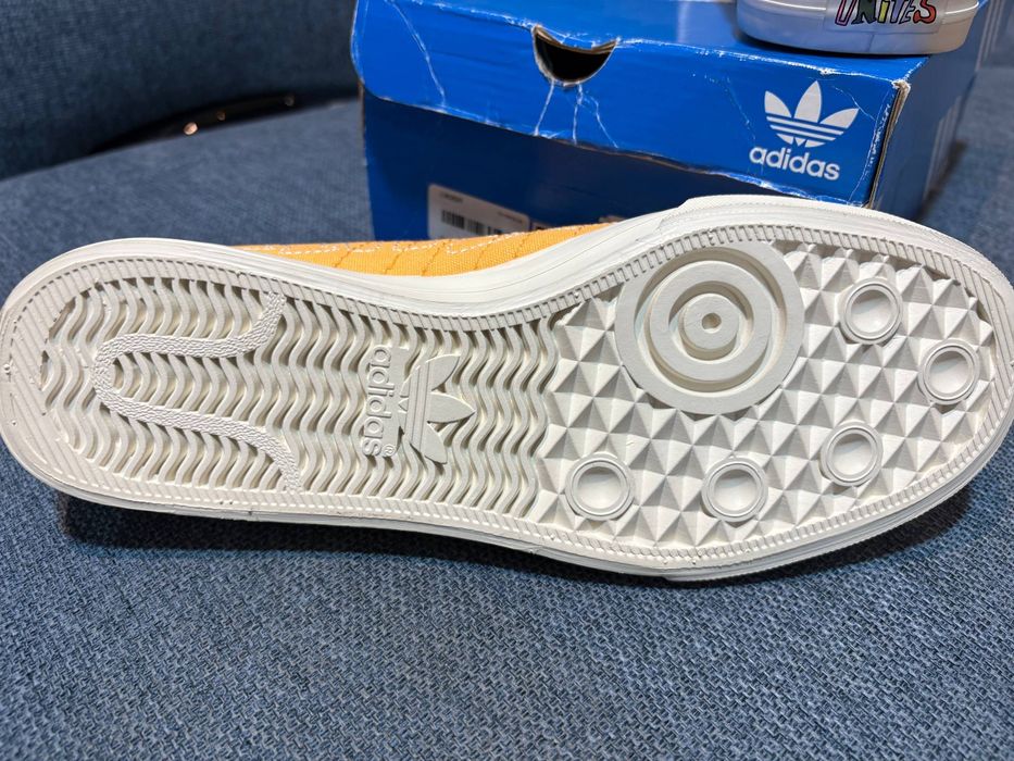 Adidas Nizza pride