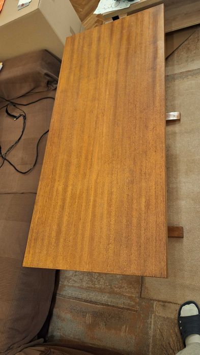 Холна маса разтегателна