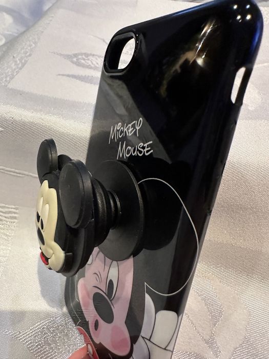 Луксозни силиконови калъфи за iPhone 8