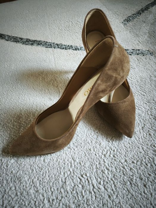 Дамски обувки на висок ток и дамски обувки Maciejka