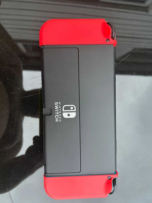 Nintendo Switch  Blue and Red 32GB