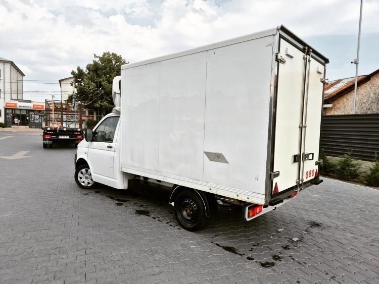 VOLKSWAGEN Transporter 2011 — imagine 4
