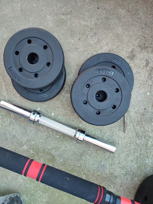 Bancă fitness cu gantere