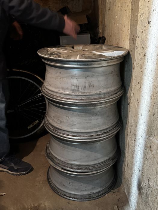 Продам диски от Shevrolet