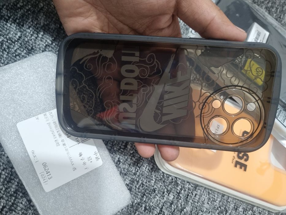 Чехлы новые для iphone