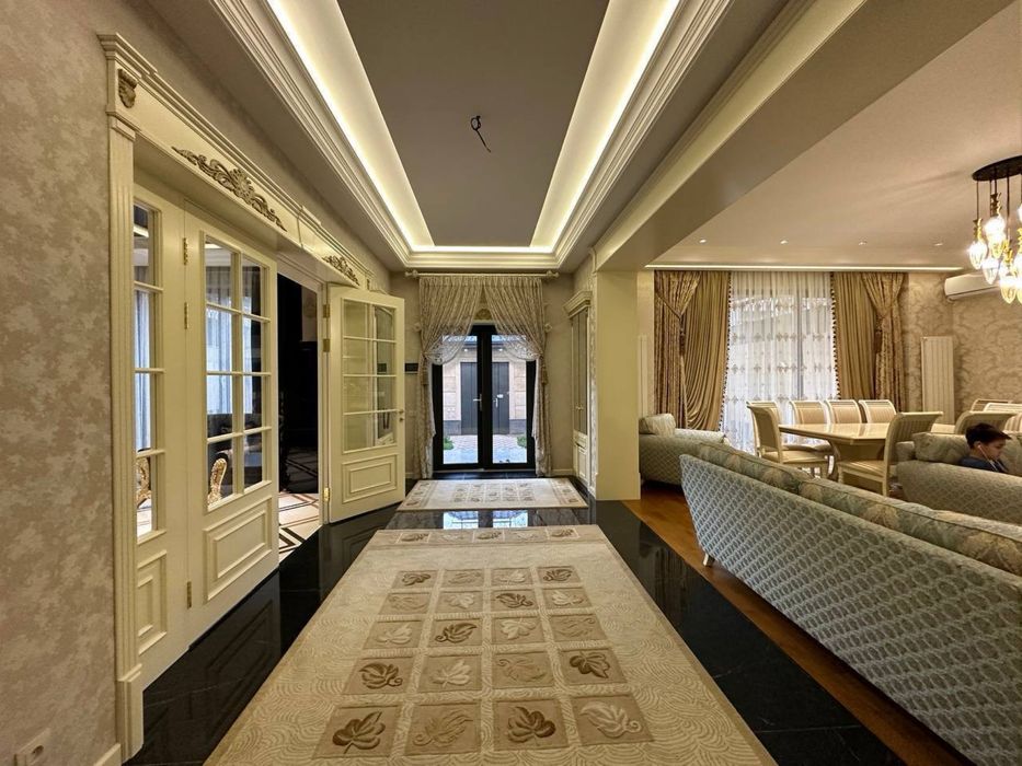 Коттедж в Sayram Village 450 м2