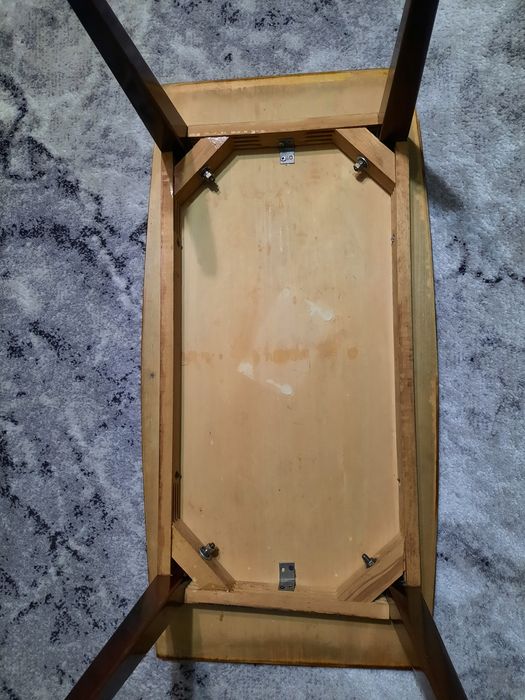 Срочно журнальный столик