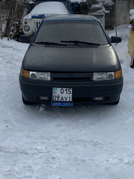 Продам машину ваз 2110