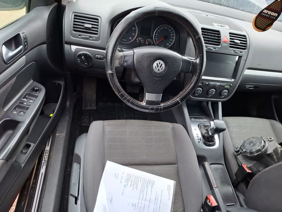 Scut lateral dreapta 1K0825212 Volkswagen VW Golf 5 [2003 - 2009] 1.6