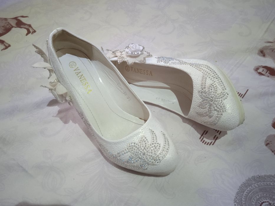 toy tuflisi birmarta kiyilgan