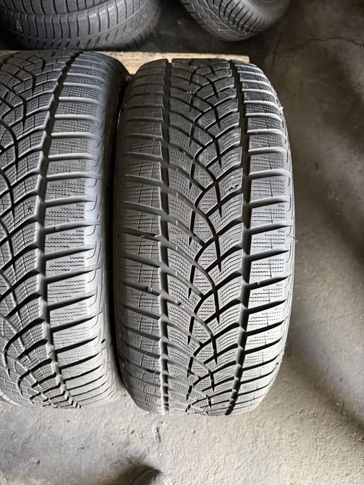4 anvelope iarna  225/55/17 , 101V , GoodYear , 6-6.5 mm !