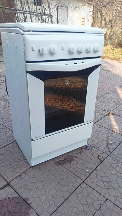 Газовая плита Indesit