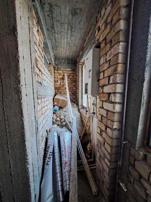 3х комнатная квартира 90кв/м, без глухих комнат на районе Вокзала