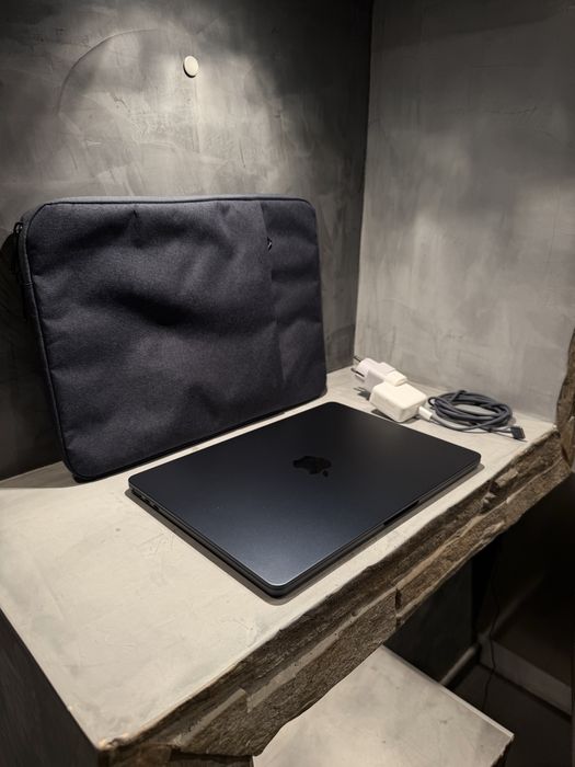 КАТО ЧИСТО НОВ Macbook Air M2, 96% батерия